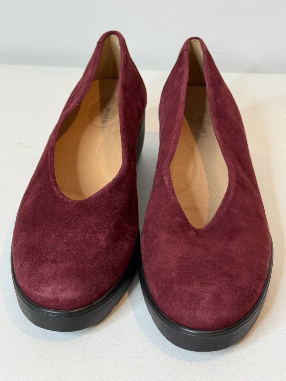 Brioso Burgundy Suede Wedge Slip On Shoes Size 10 - Picture 3 of 8